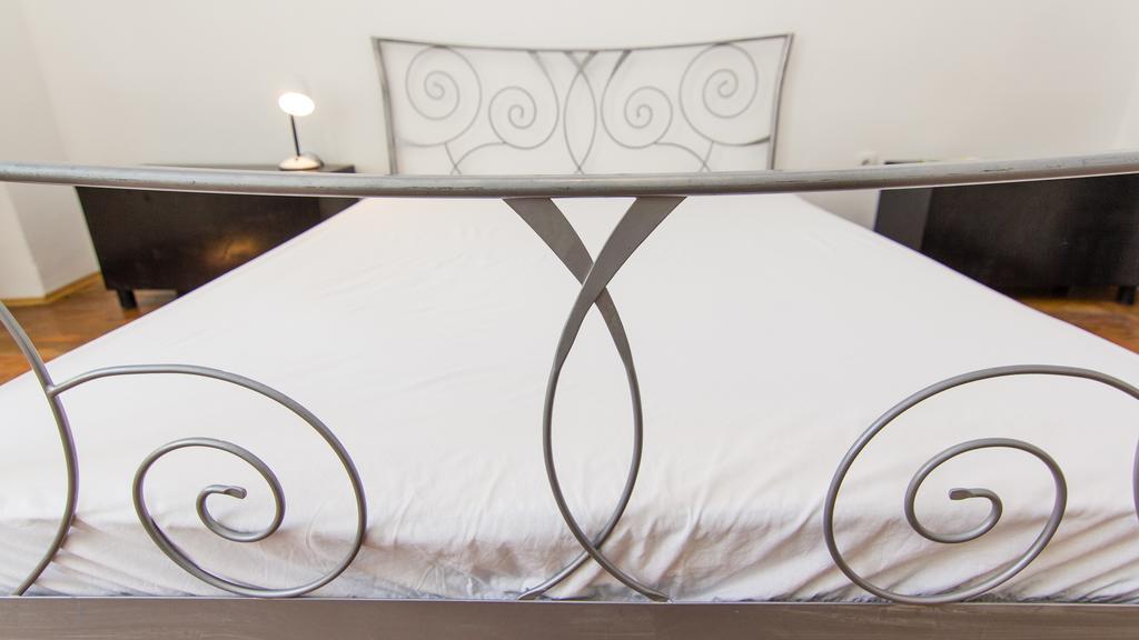 Hostel Tufna Eszék Kültér fotó